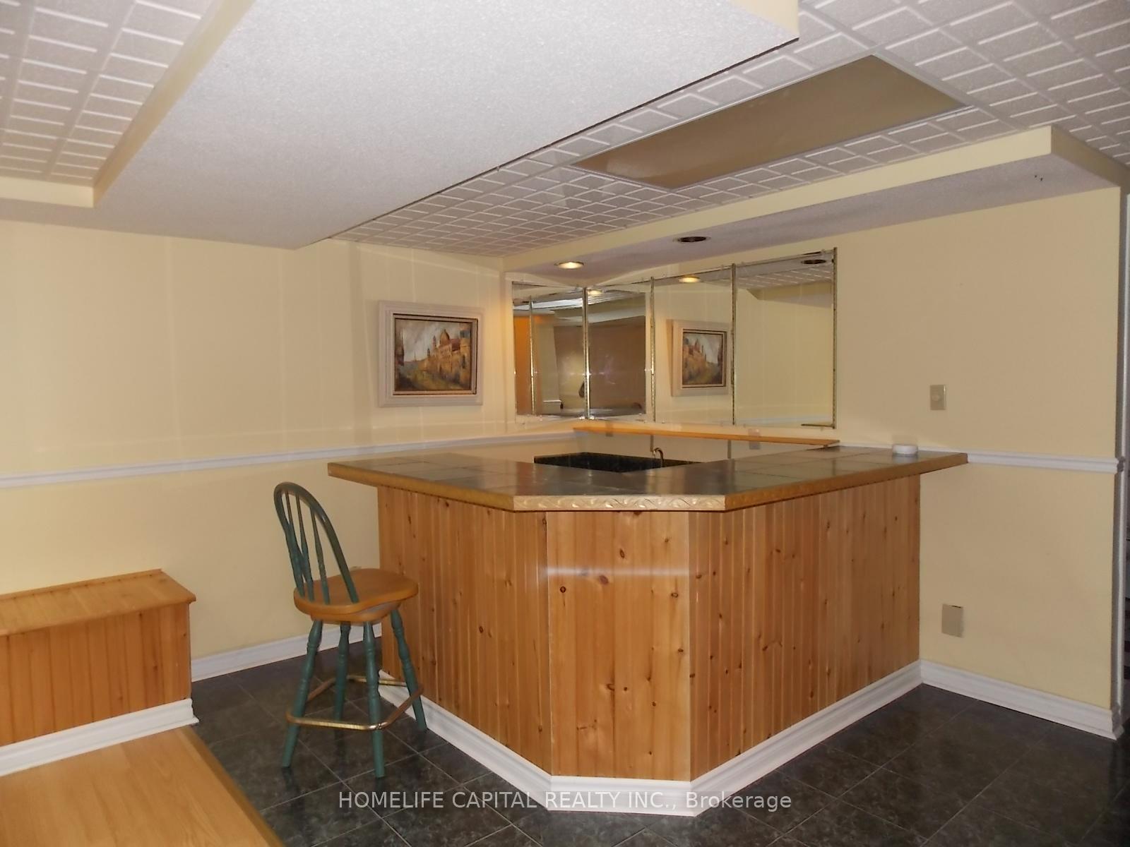 Photo 28 of 1804 Robinwood Place, Ottawa, Chapel Hill — HOMEH