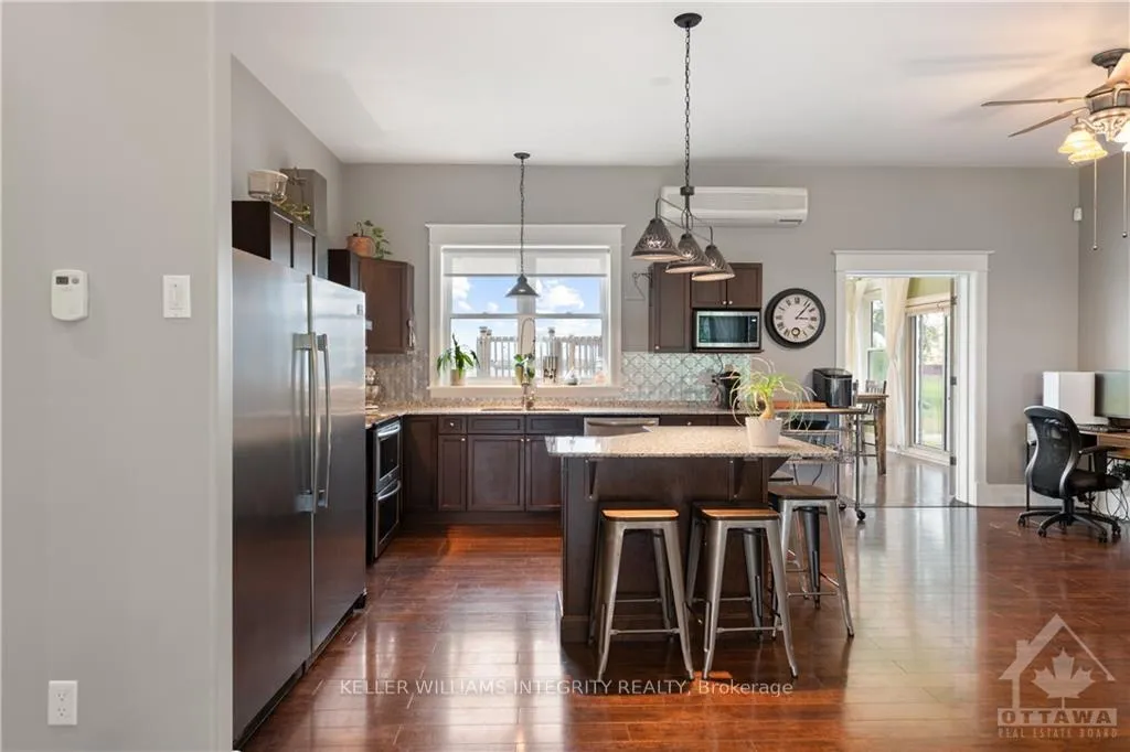 Photo 8 of 10135 Loughlin Ridge Road, North Dundas, North Dundas (Mountain) Twp — HOMEH