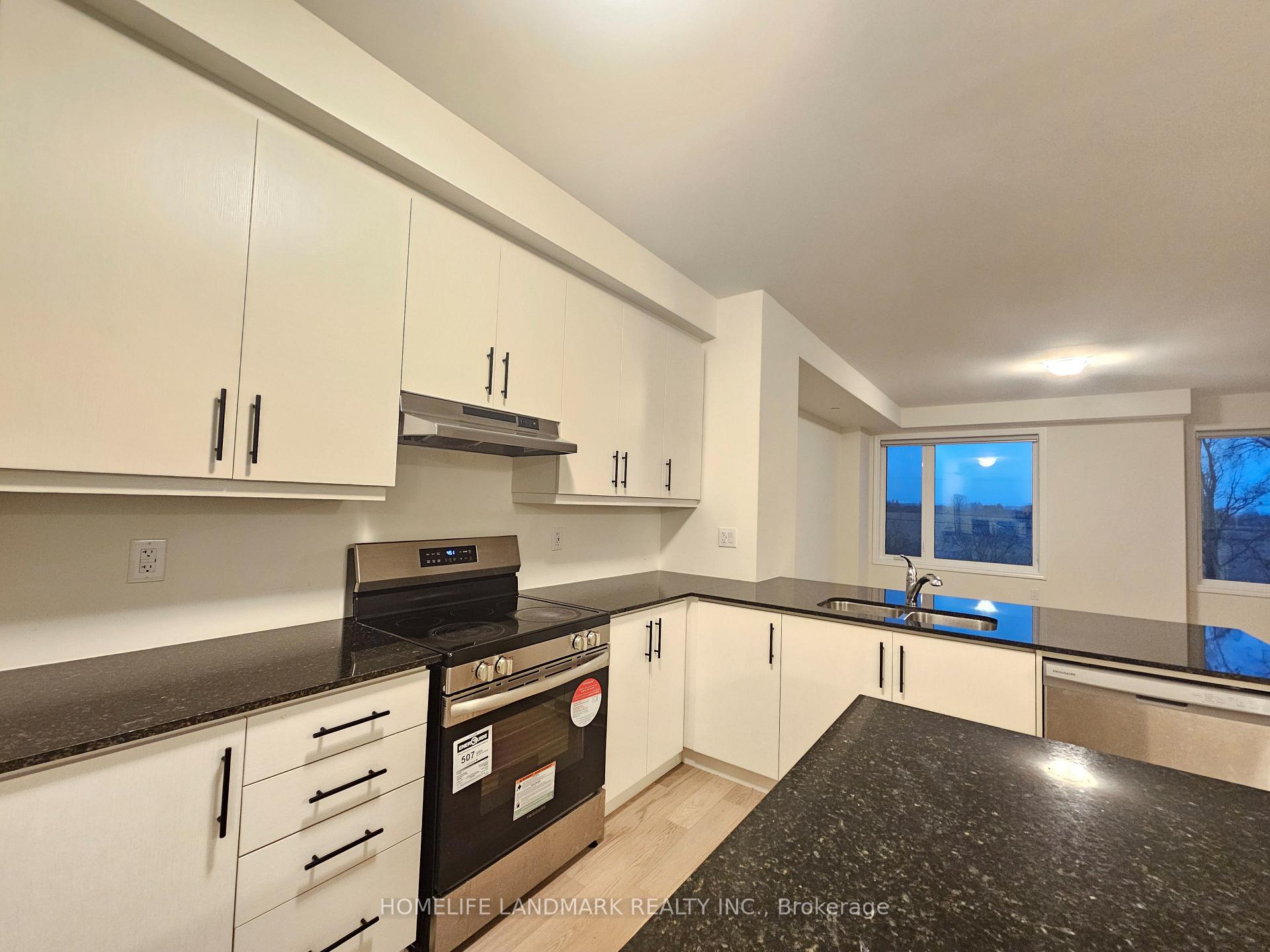 Photo 8 of 3167 Elgin Mills Road E, Markham, Victoria Square — HOMEH