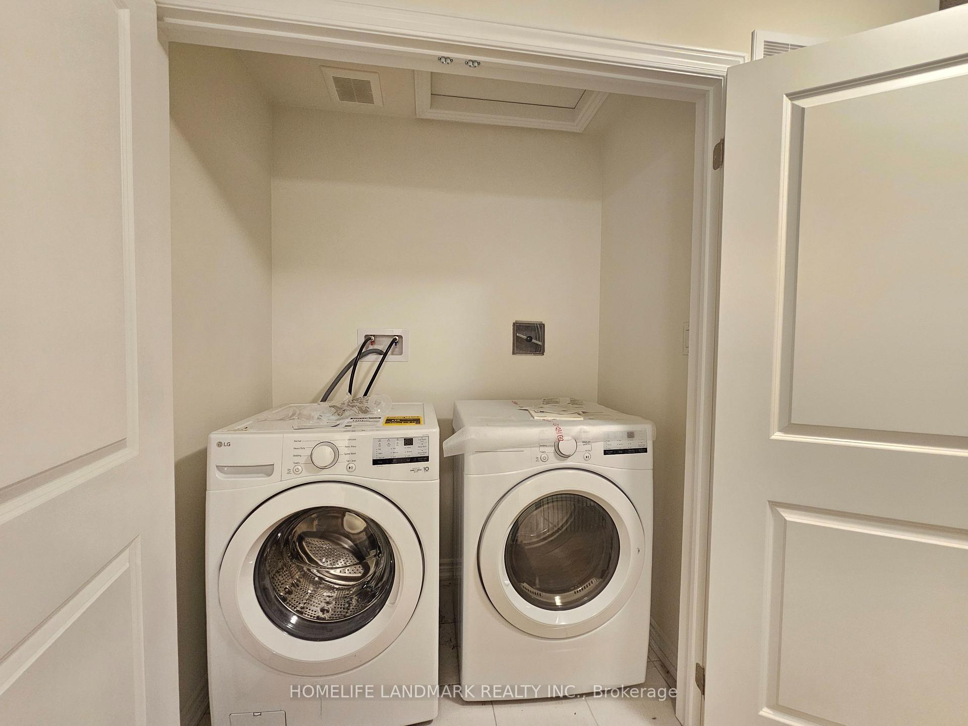 Photo 15 of 3167 Elgin Mills Road E, Markham, Victoria Square — HOMEH