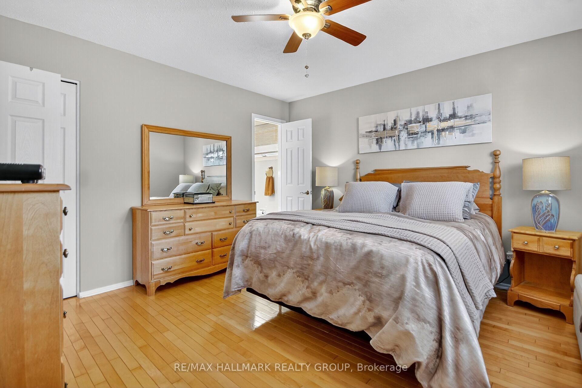 Photo 18 of 838 Balsam Drive, Ottawa, Chatelaine Village — HOMEH