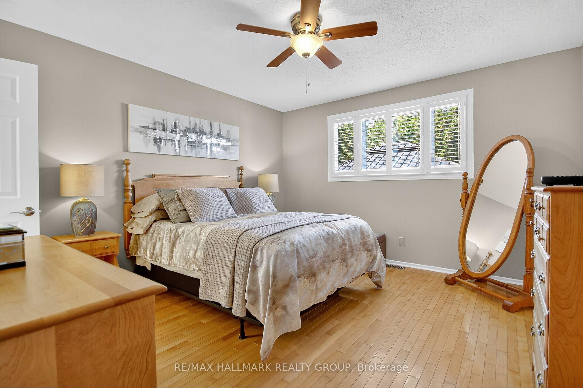 Photo 20 of 838 Balsam Drive, Ottawa, Chatelaine Village — HOMEH