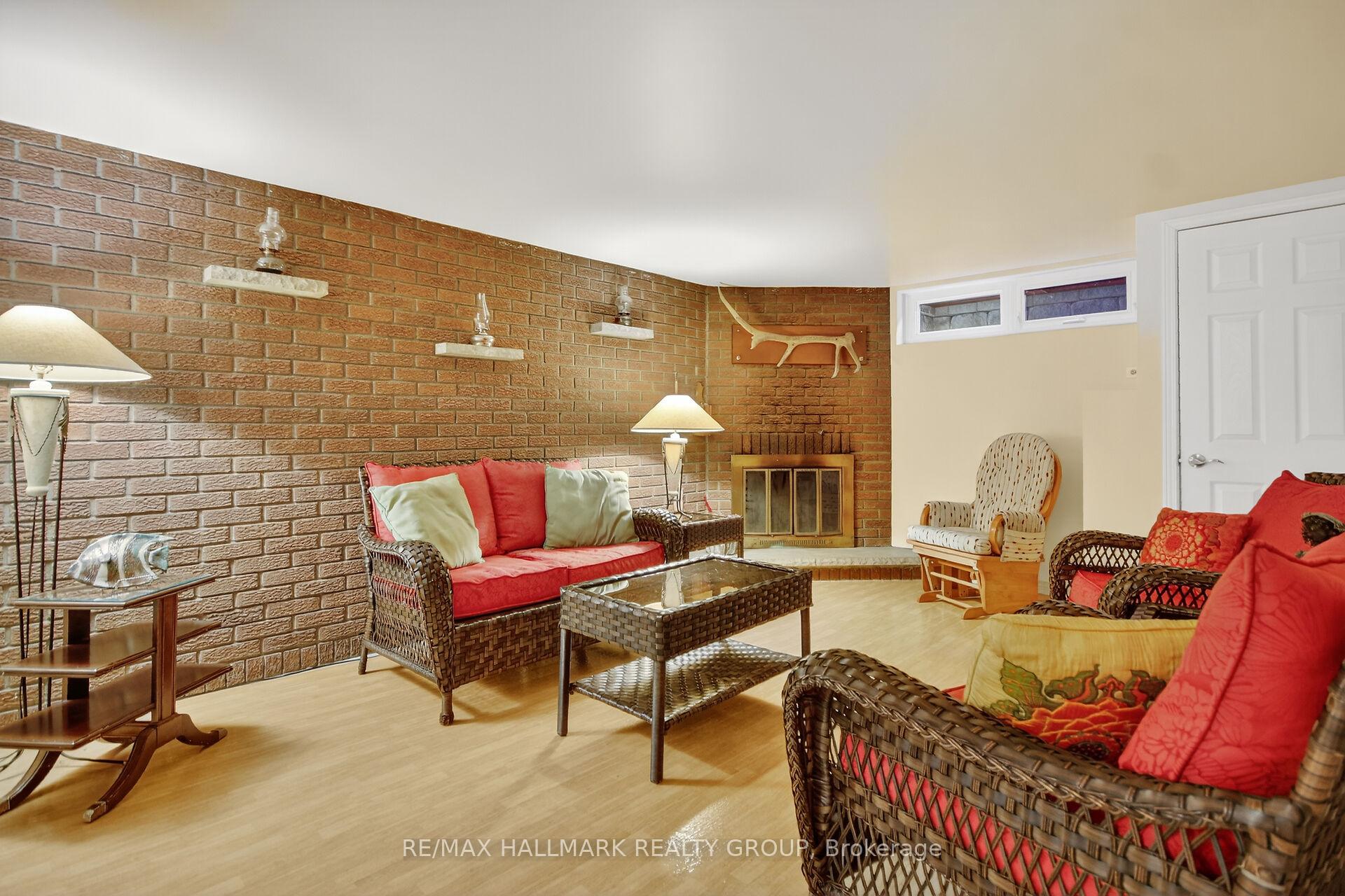 Photo 31 of 838 Balsam Drive, Ottawa, Chatelaine Village — HOMEH