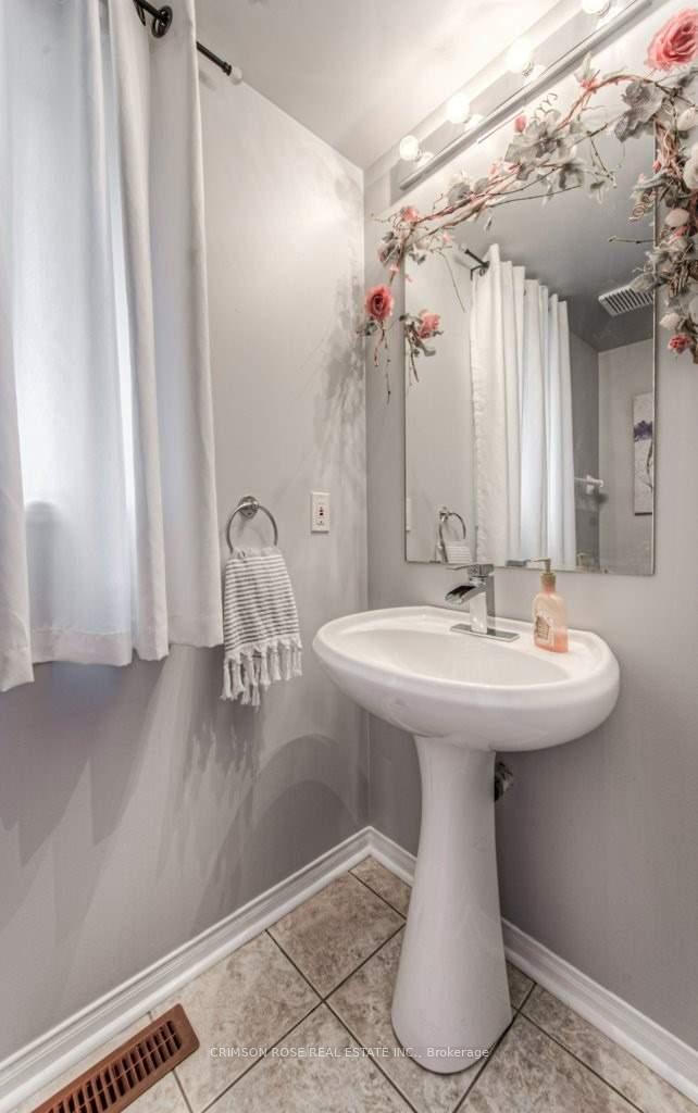 Photo 6 of 2096 Glenhampton Road, Oakville, Westmount — HOMEH