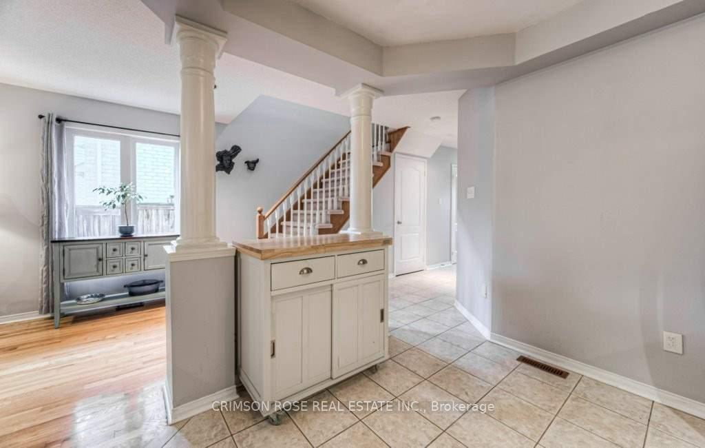 Photo 8 of 2096 Glenhampton Road, Oakville, Westmount — HOMEH