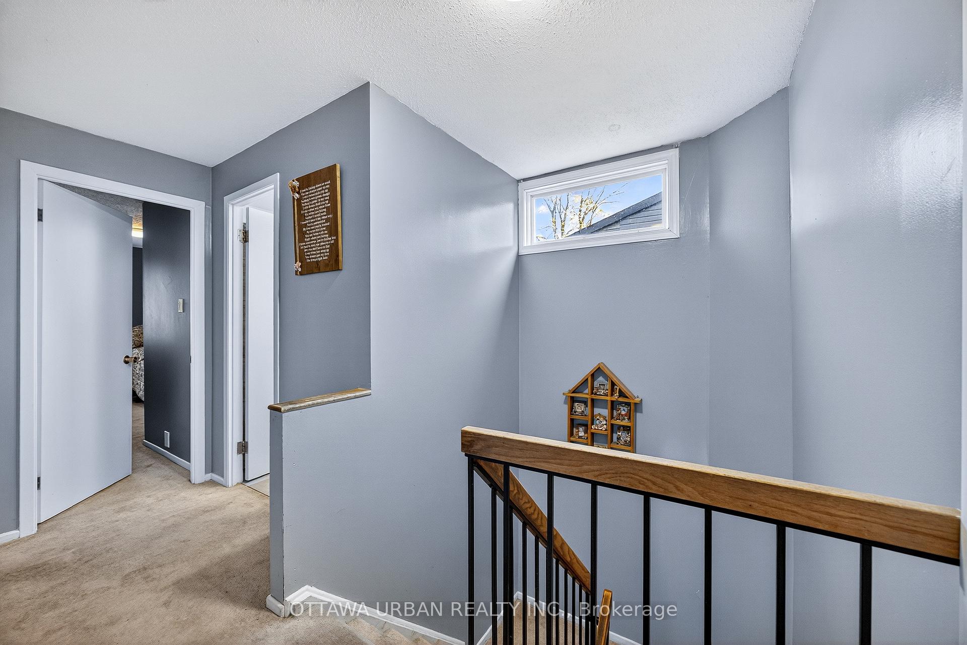 Photo 17 of 7986 Decarie Drive, Ottawa, Orleans Wood — HOMEH