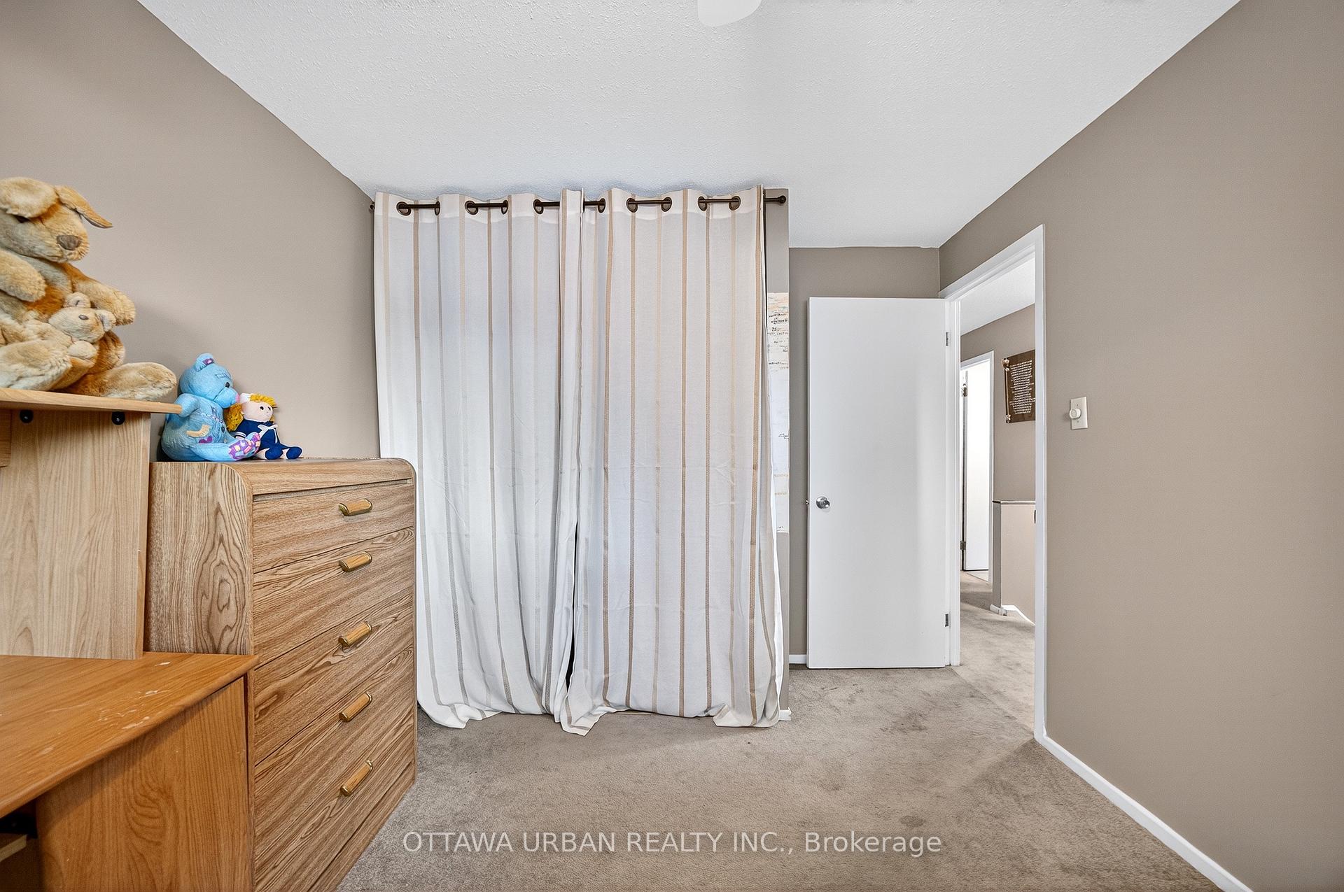 Photo 29 of 7986 Decarie Drive, Ottawa, Orleans Wood — HOMEH