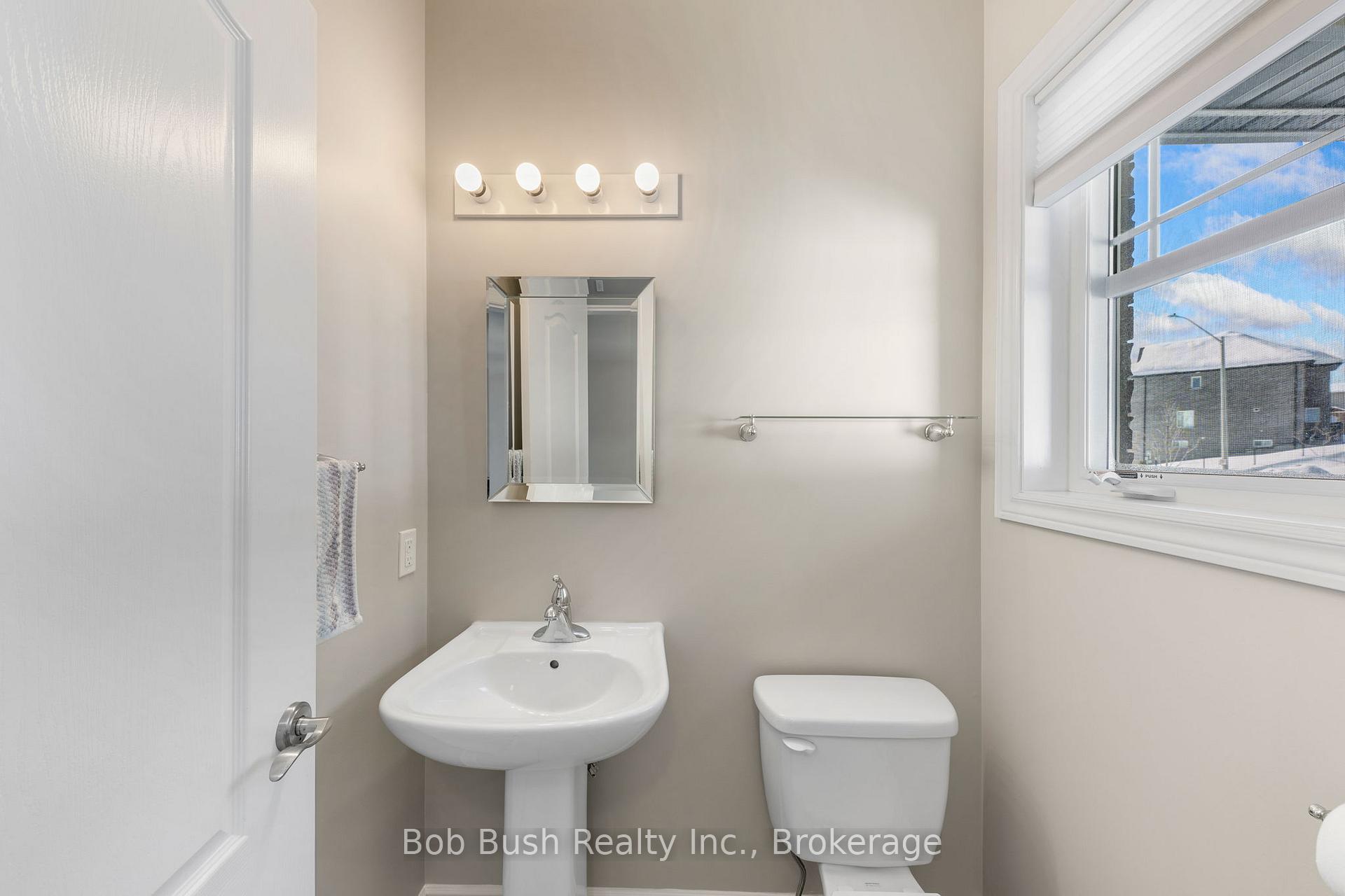 Photo 9 of 3067 Monarch Drive, Orillia — HOMEH