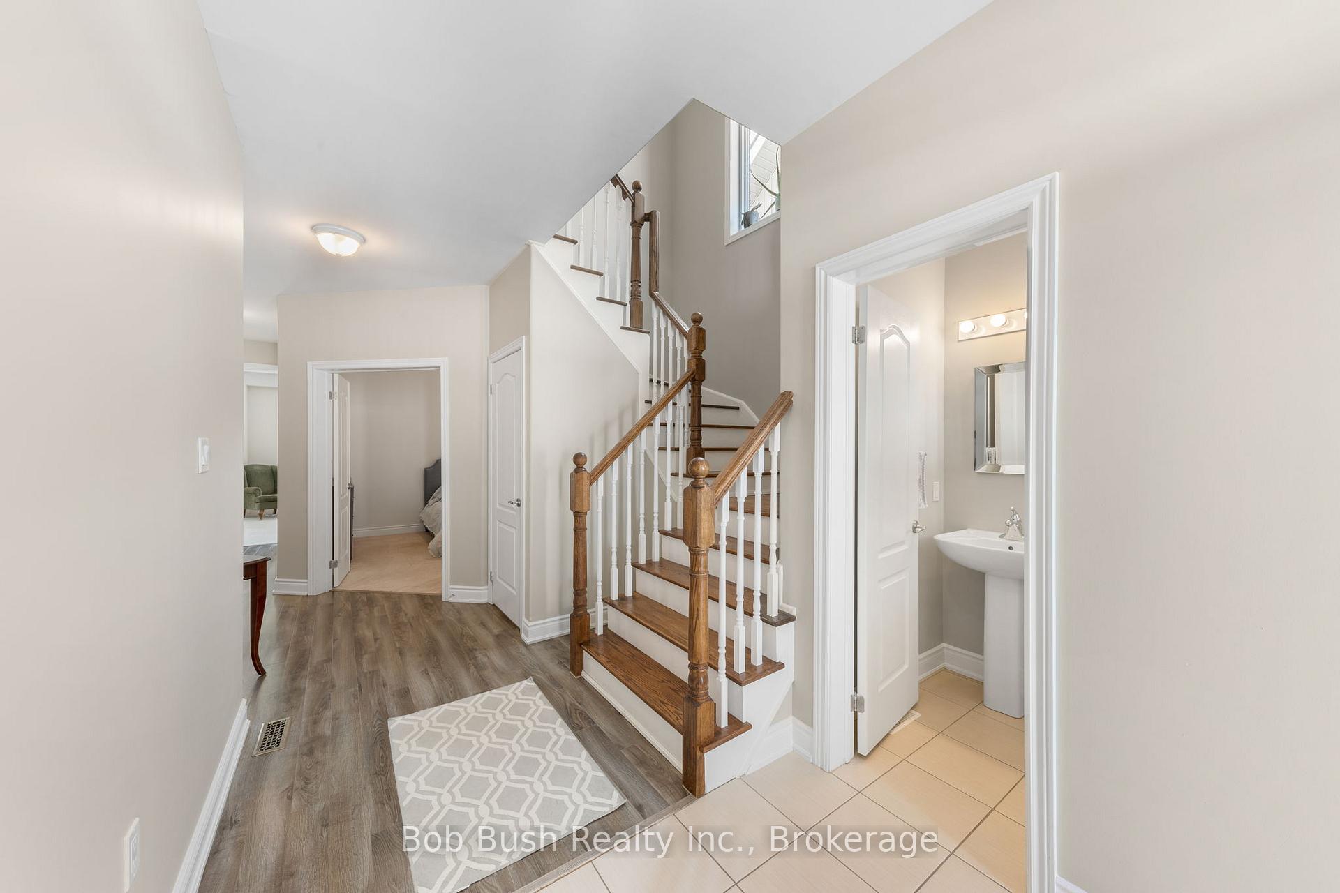 Photo 10 of 3067 Monarch Drive, Orillia — HOMEH