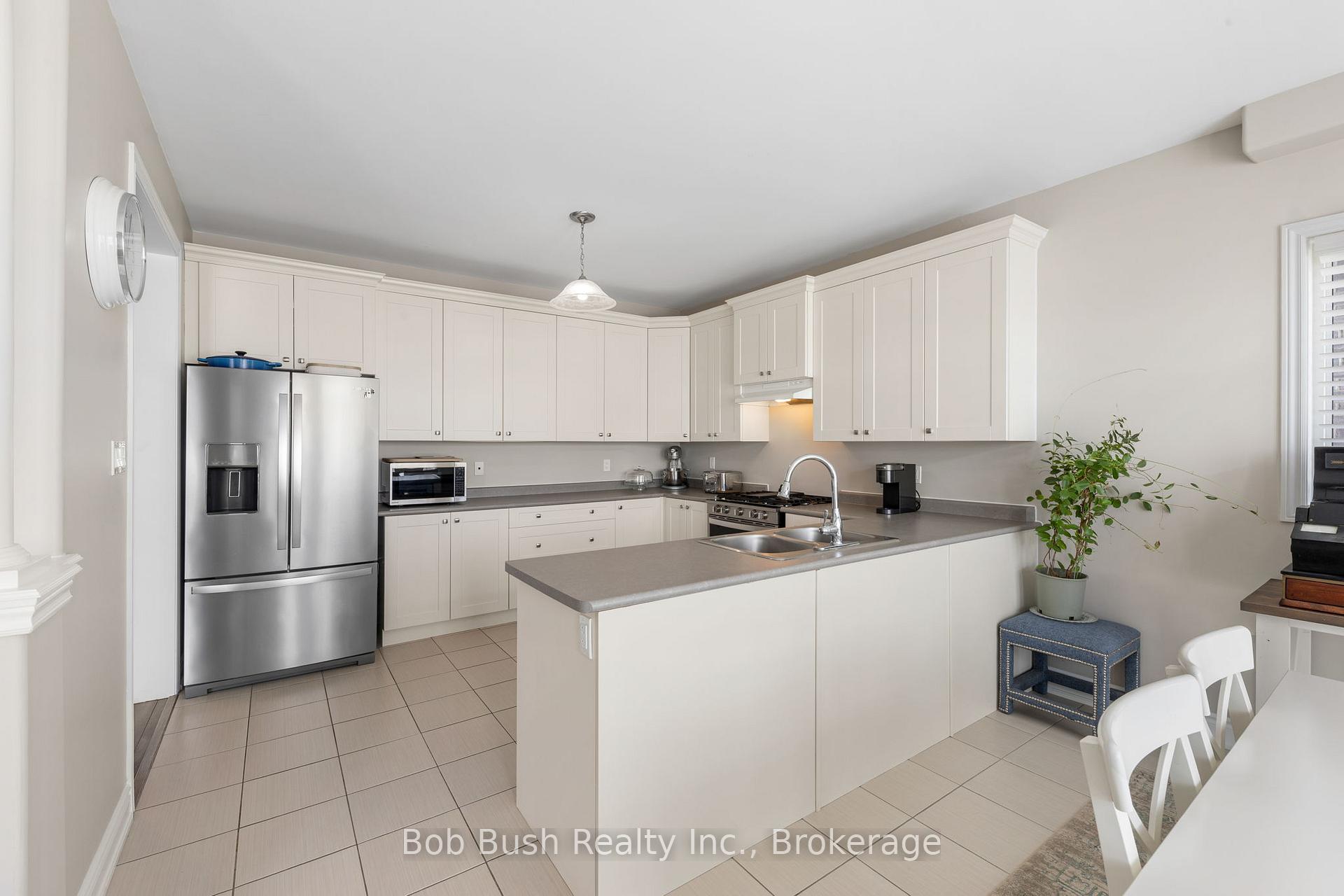 Photo 15 of 3067 Monarch Drive, Orillia — HOMEH
