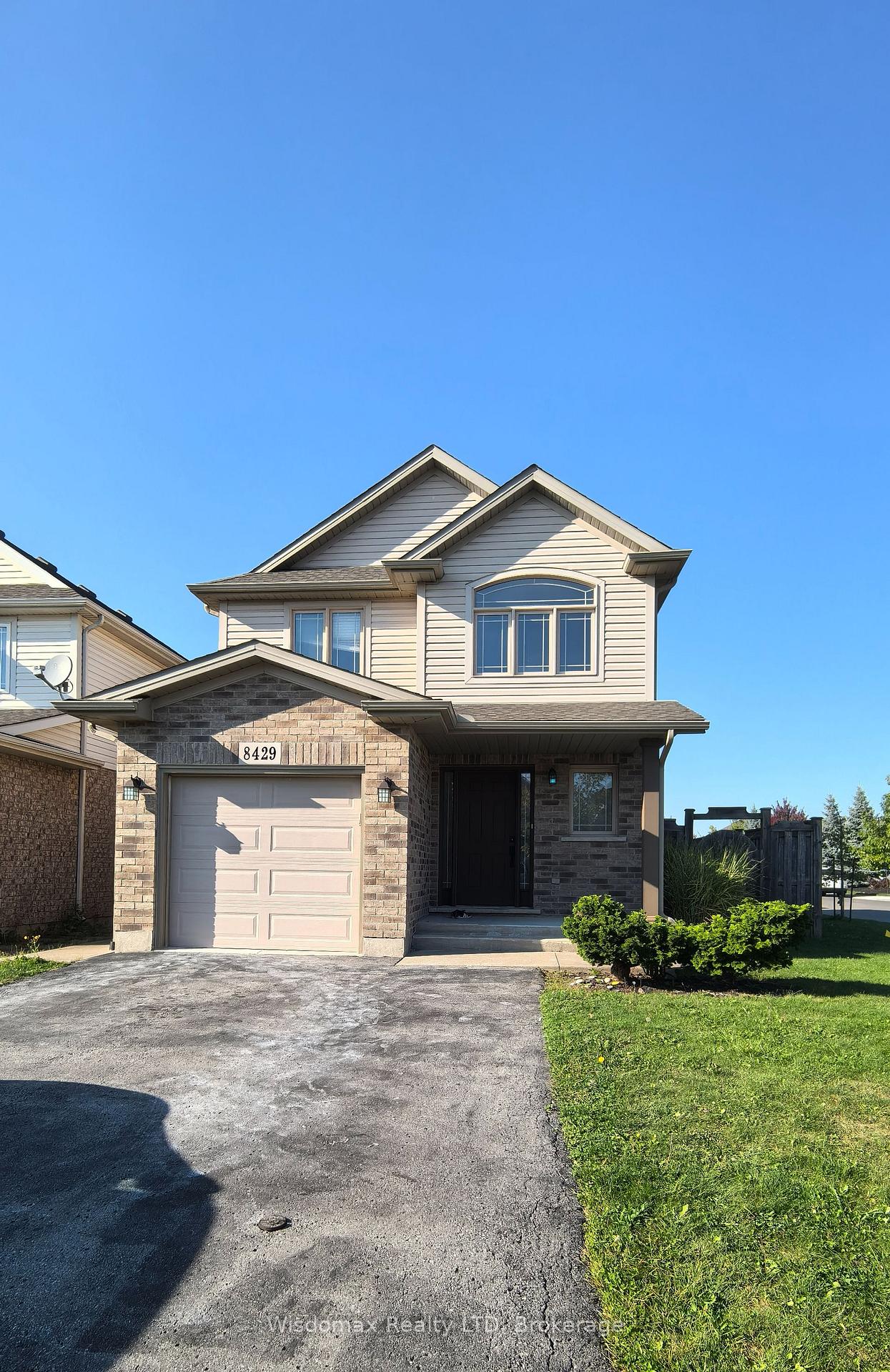 Front of Unit Upper unit, 8429 Kelsey Crescent