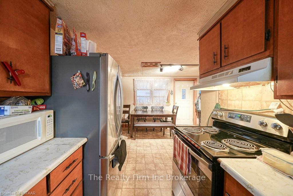 Photo 24 of 10 Wellington Street E, Norwich, Otterville — HOMEH