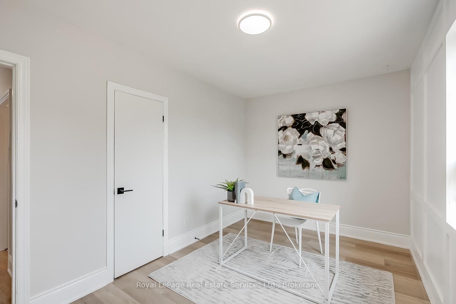 Photo 30 of 397 Bartos Drive, Oakville, Central — HOMEH
