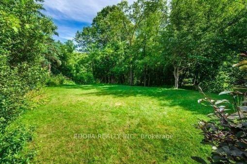 Photo 14 of 49 Millstone Court, Markham, Unionville — HOMEH