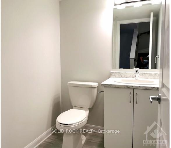 Photo 17 of 31 Watchim Street, Ottawa, Avalon East — HOMEH