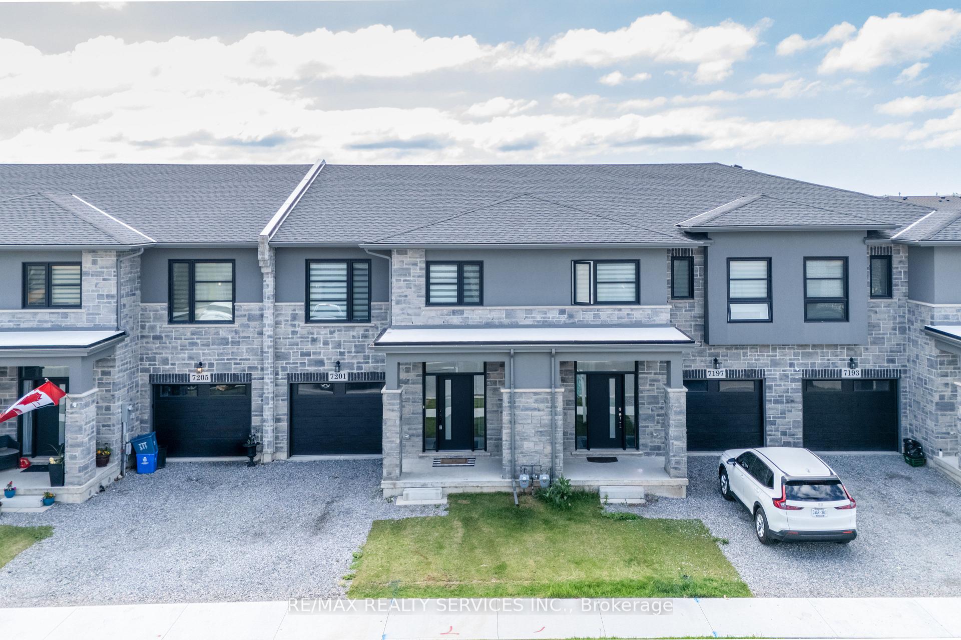 Front of 7201 Parsa Street