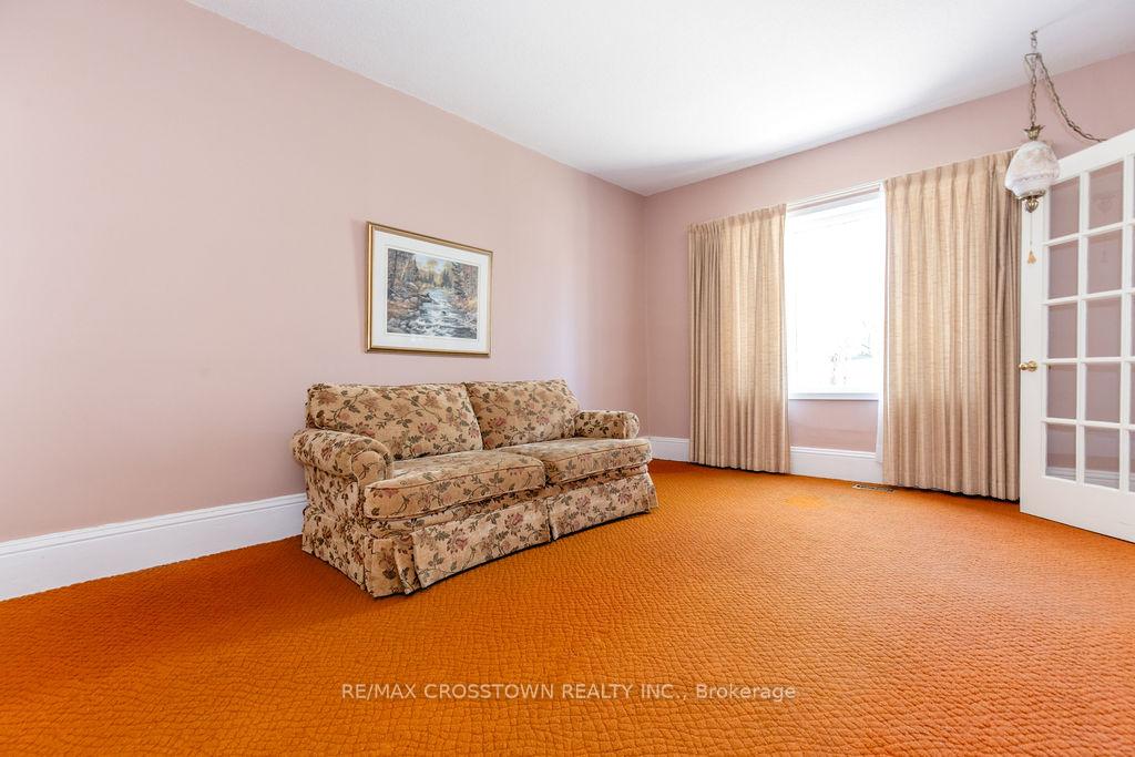 Photo 10 of 93 Jarvis Street, Orillia — HOMEH