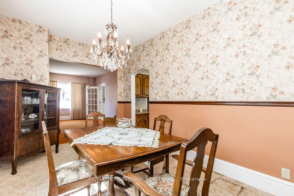 Photo 13 of 93 Jarvis Street, Orillia — HOMEH