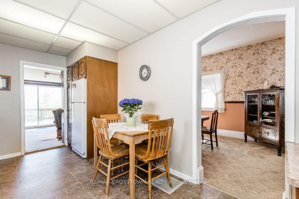 Photo 17 of 93 Jarvis Street, Orillia — HOMEH
