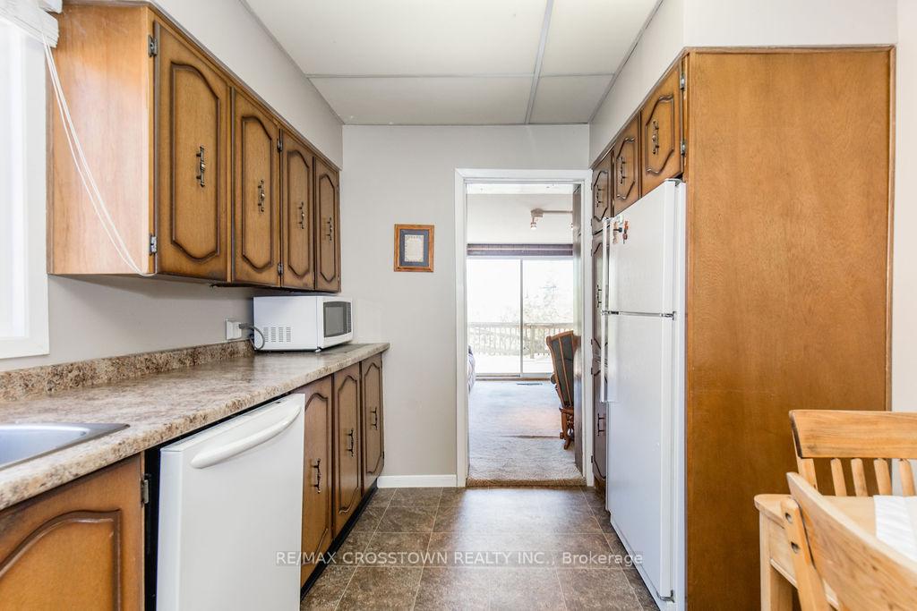 Photo 19 of 93 Jarvis Street, Orillia — HOMEH