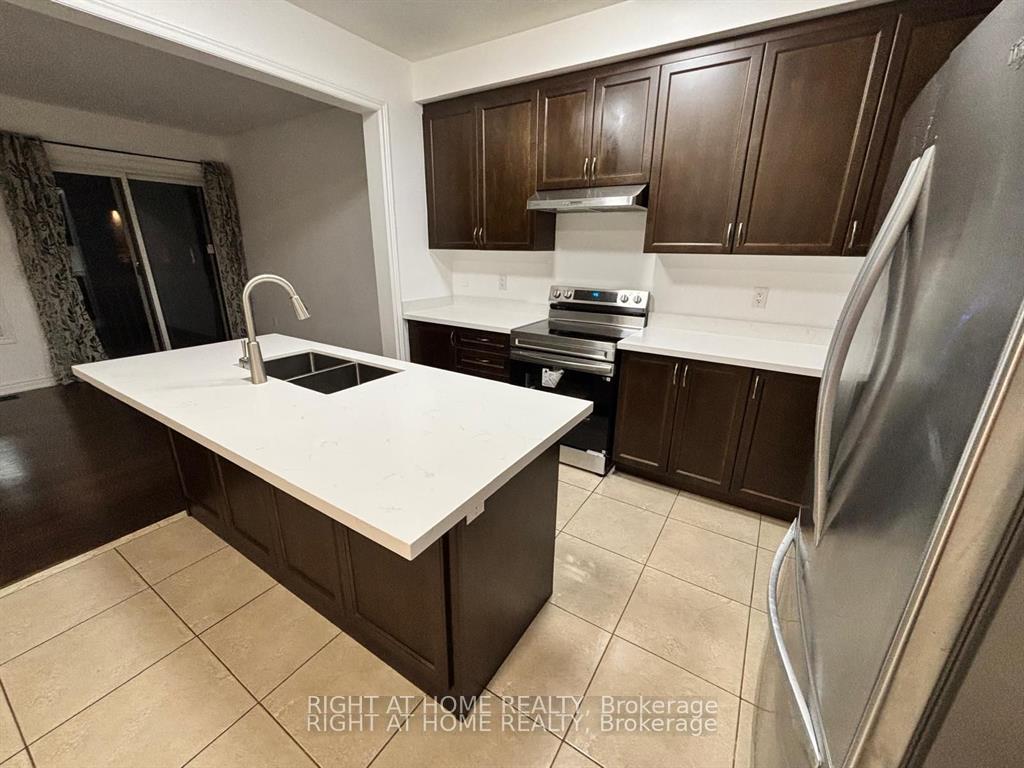 Photo 6 of 3471 Fourth Line, Oakville, Sixteen Hollow — HOMEH