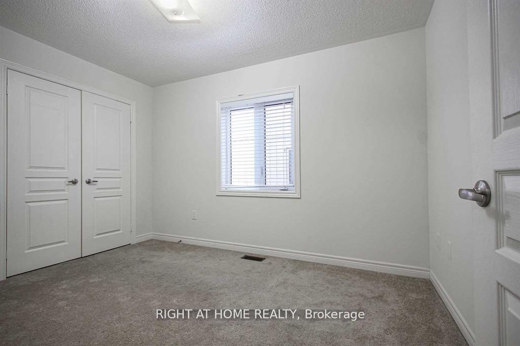 Photo 19 of 3471 Fourth Line, Oakville, Sixteen Hollow — HOMEH
