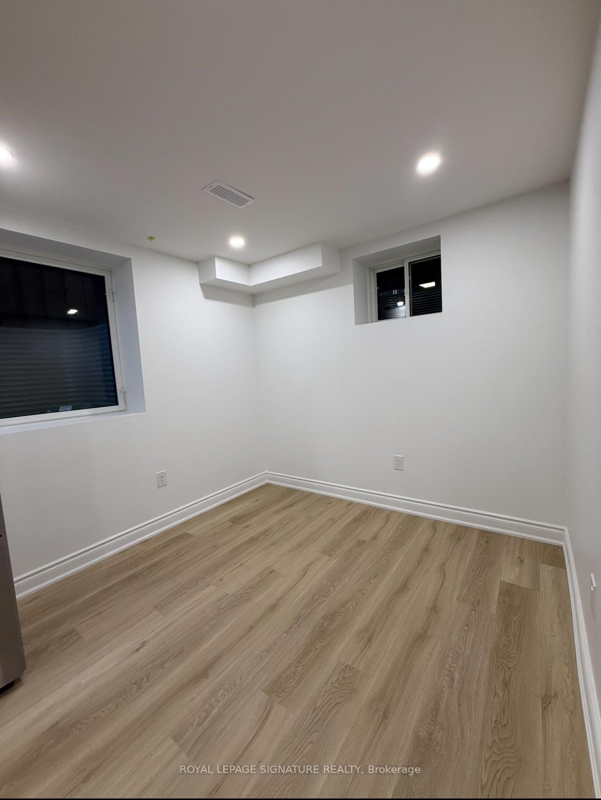Photo 5 of Unit LOWER, 495 Violet Gate, Milton, Walker — HOMEH