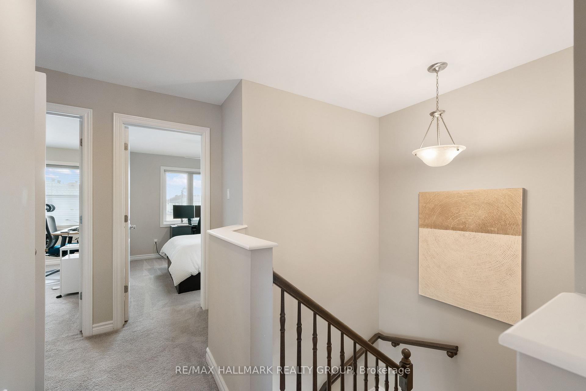 Photo 22 of 110 Vendome Street, Ottawa, Avalon West — HOMEH