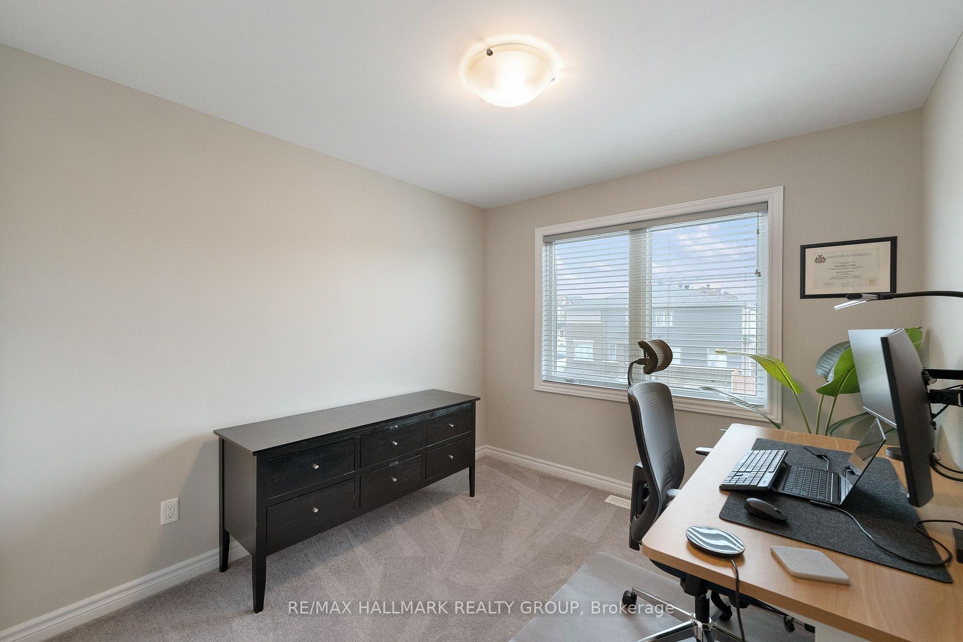 Photo 24 of 110 Vendome Street, Ottawa, Avalon West — HOMEH