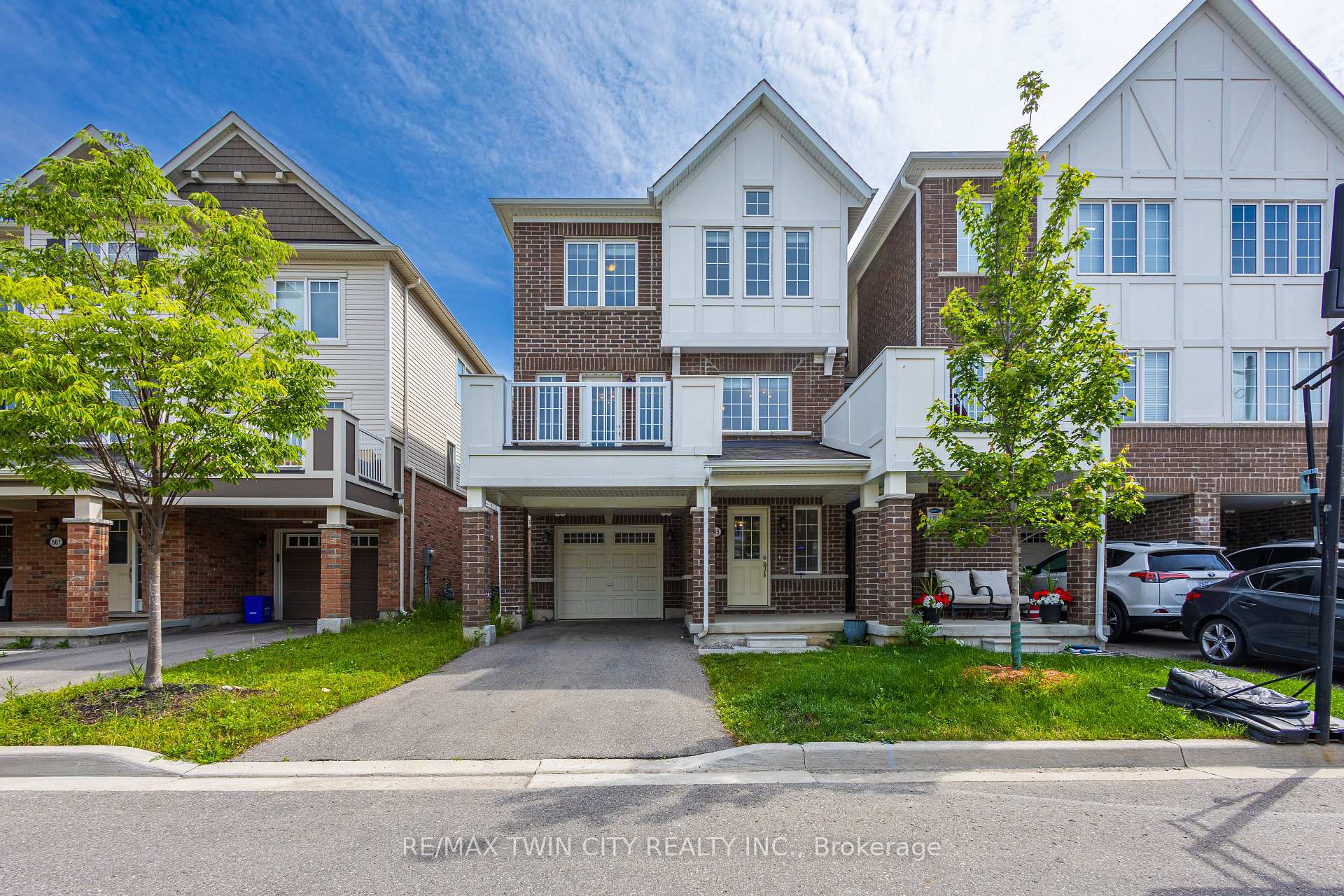 Photo 1 of 565 Laking Terrace, Milton, Clarke — HOMEH