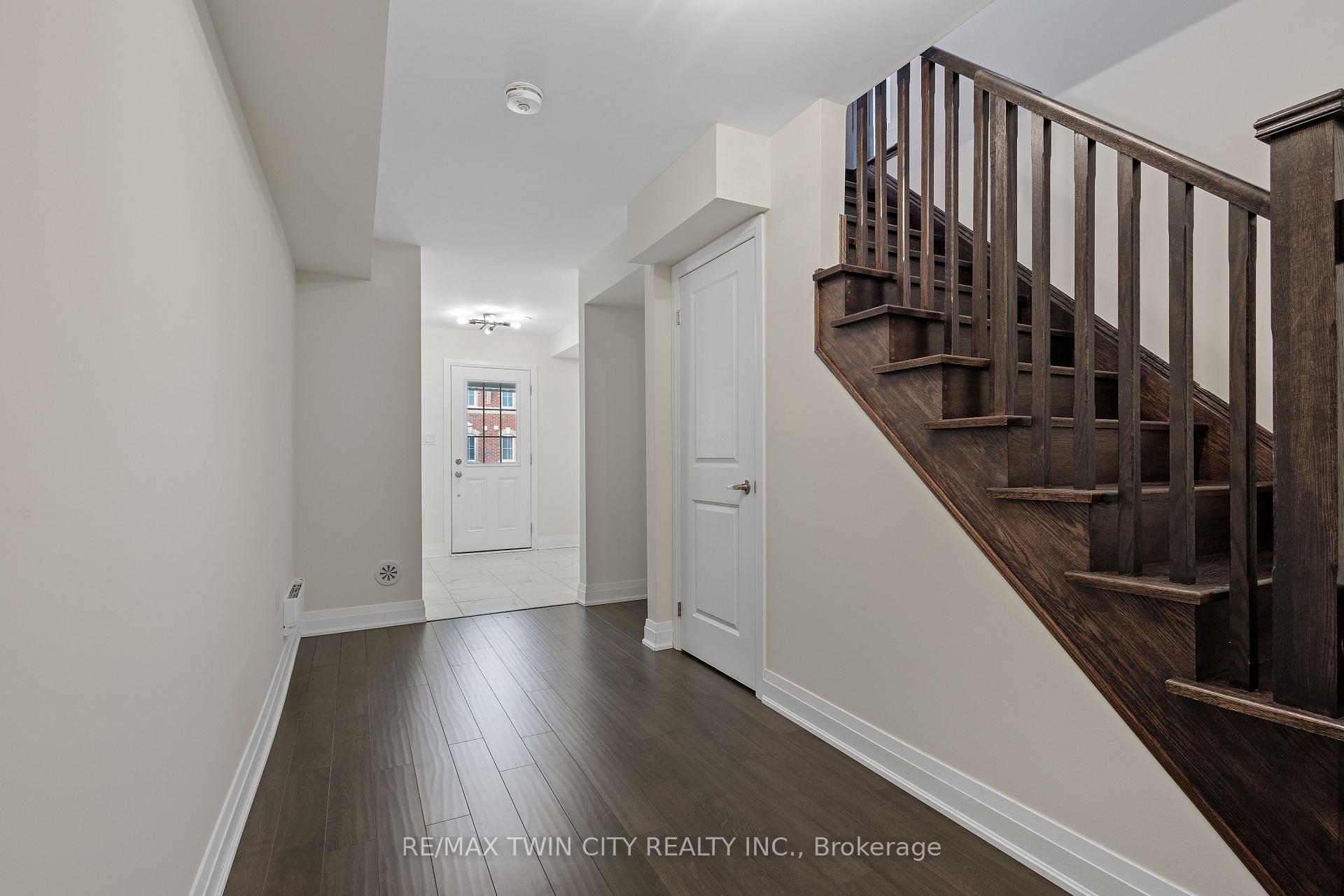 Photo 9 of 565 Laking Terrace, Milton, Clarke — HOMEH