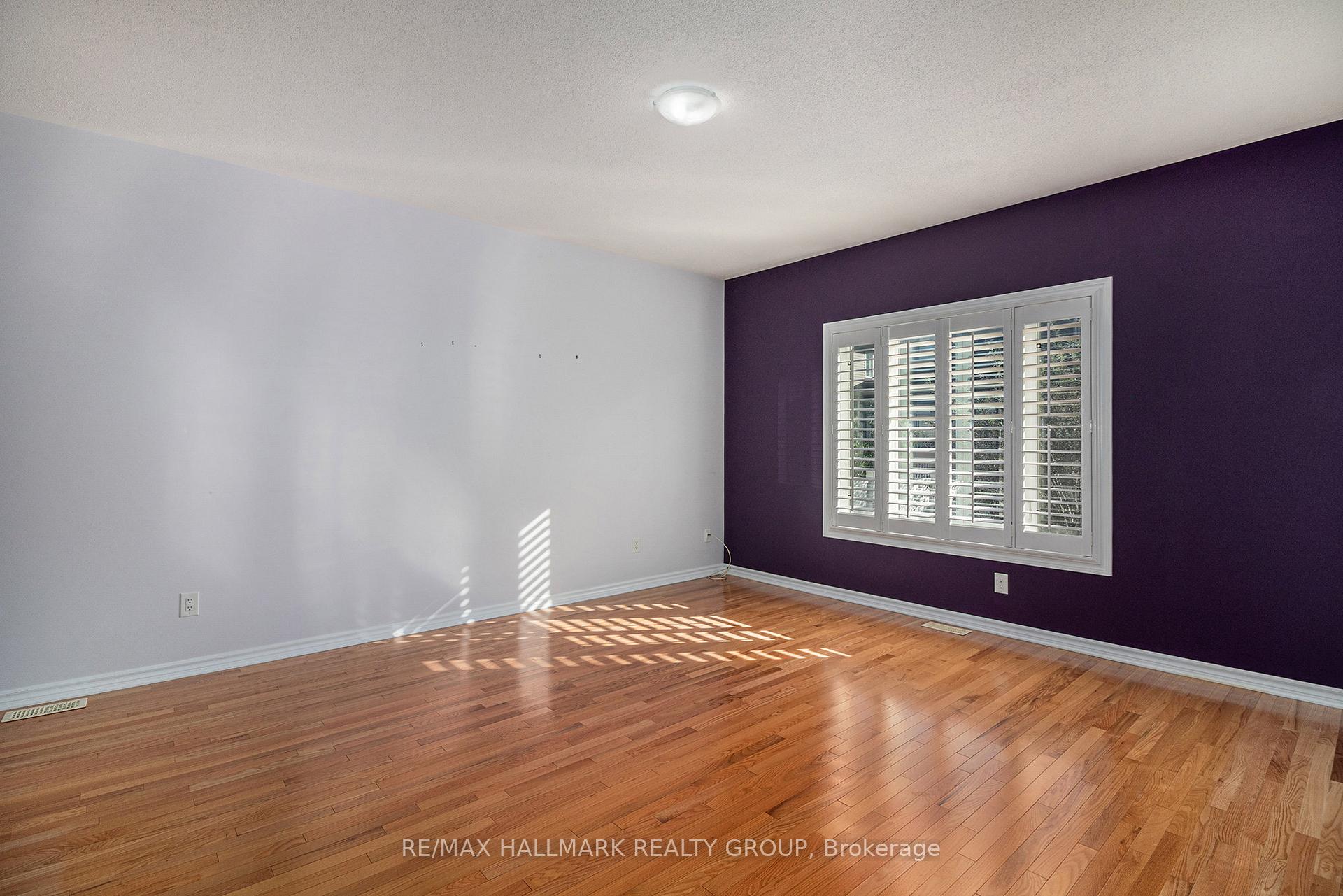 Photo 8 of 192 Felicity Crescent, Ottawa, Mer Bleue/Bradley Estates/Anderson Park — HOMEH