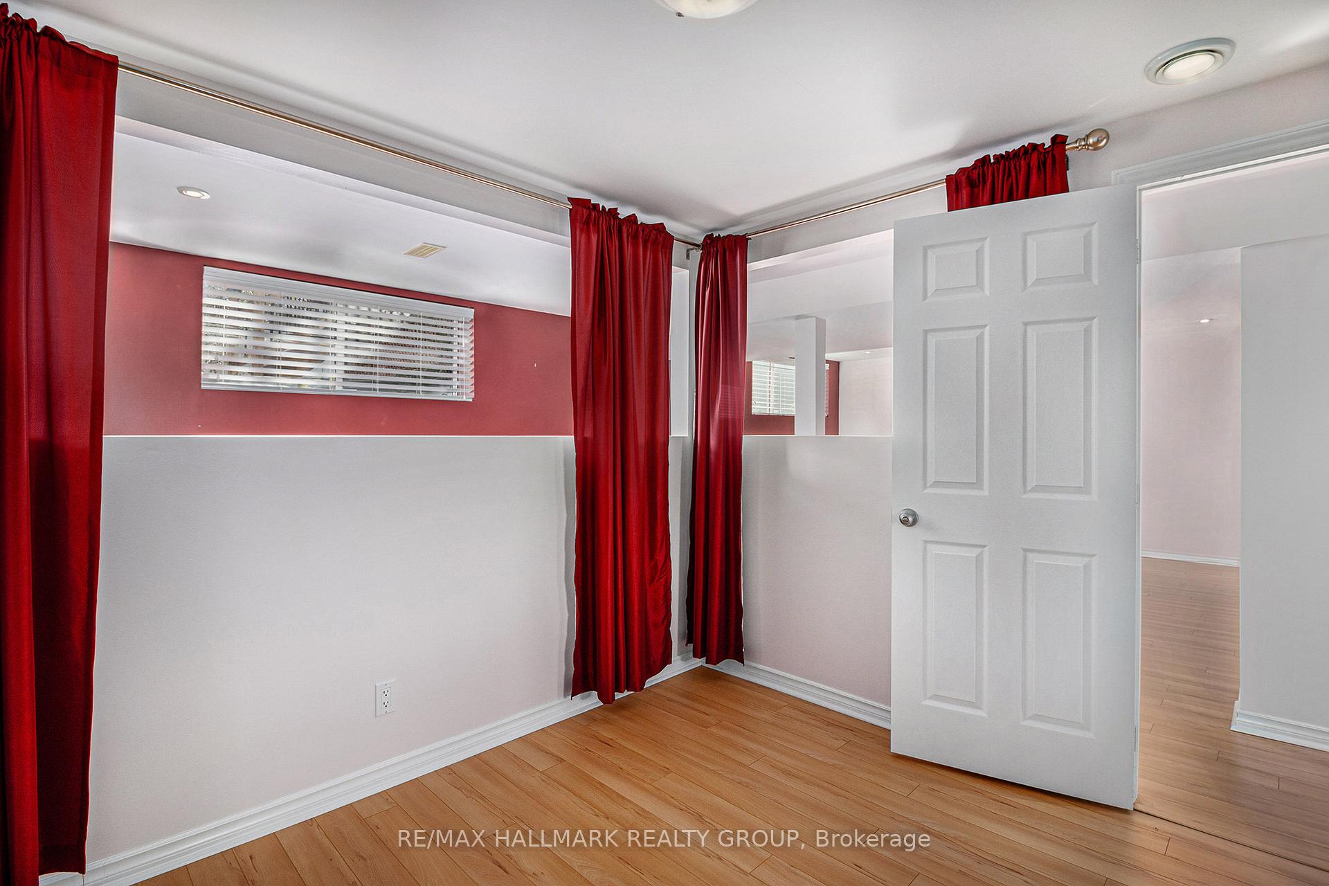 Photo 18 of 192 Felicity Crescent, Ottawa, Mer Bleue/Bradley Estates/Anderson Park — HOMEH