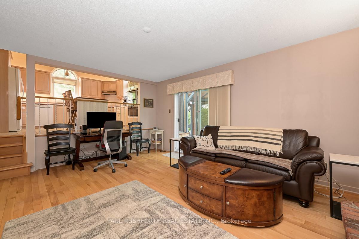 Photo 14 of 6351 Viseneau Drive, Ottawa, Chateauneuf — HOMEH