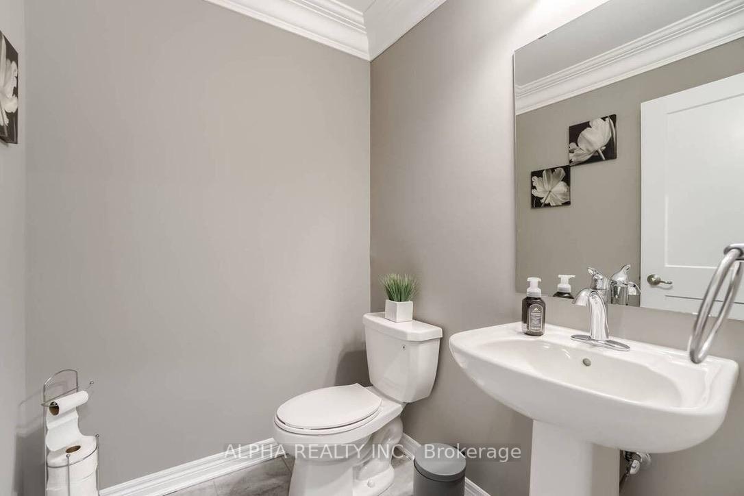 Photo 17 of 3016 Rivertrail Common, Oakville, Glenorchy — HOMEH