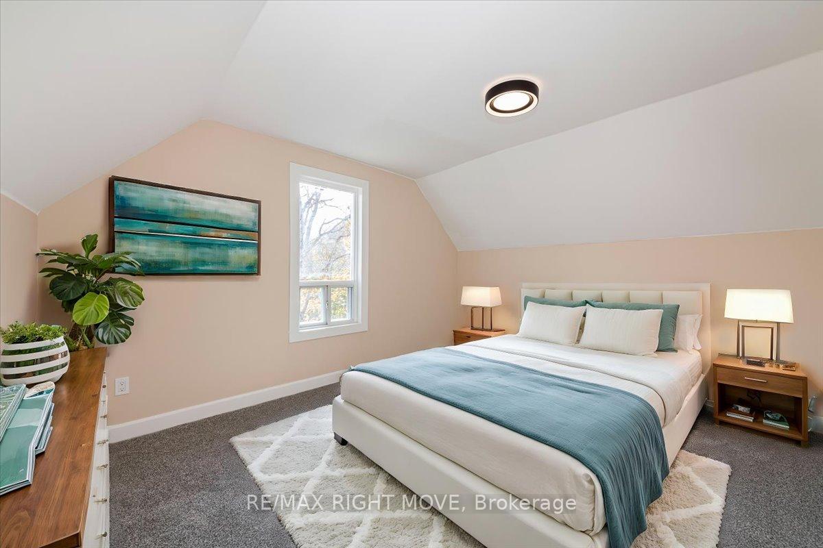 Photo 18 of 89 Douglas Street, Orillia — HOMEH