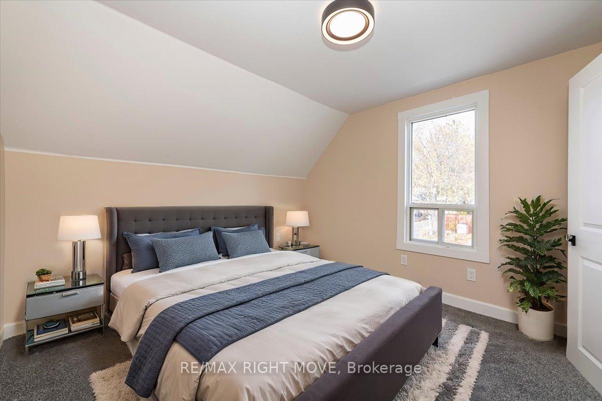Photo 22 of 89 Douglas Street, Orillia — HOMEH