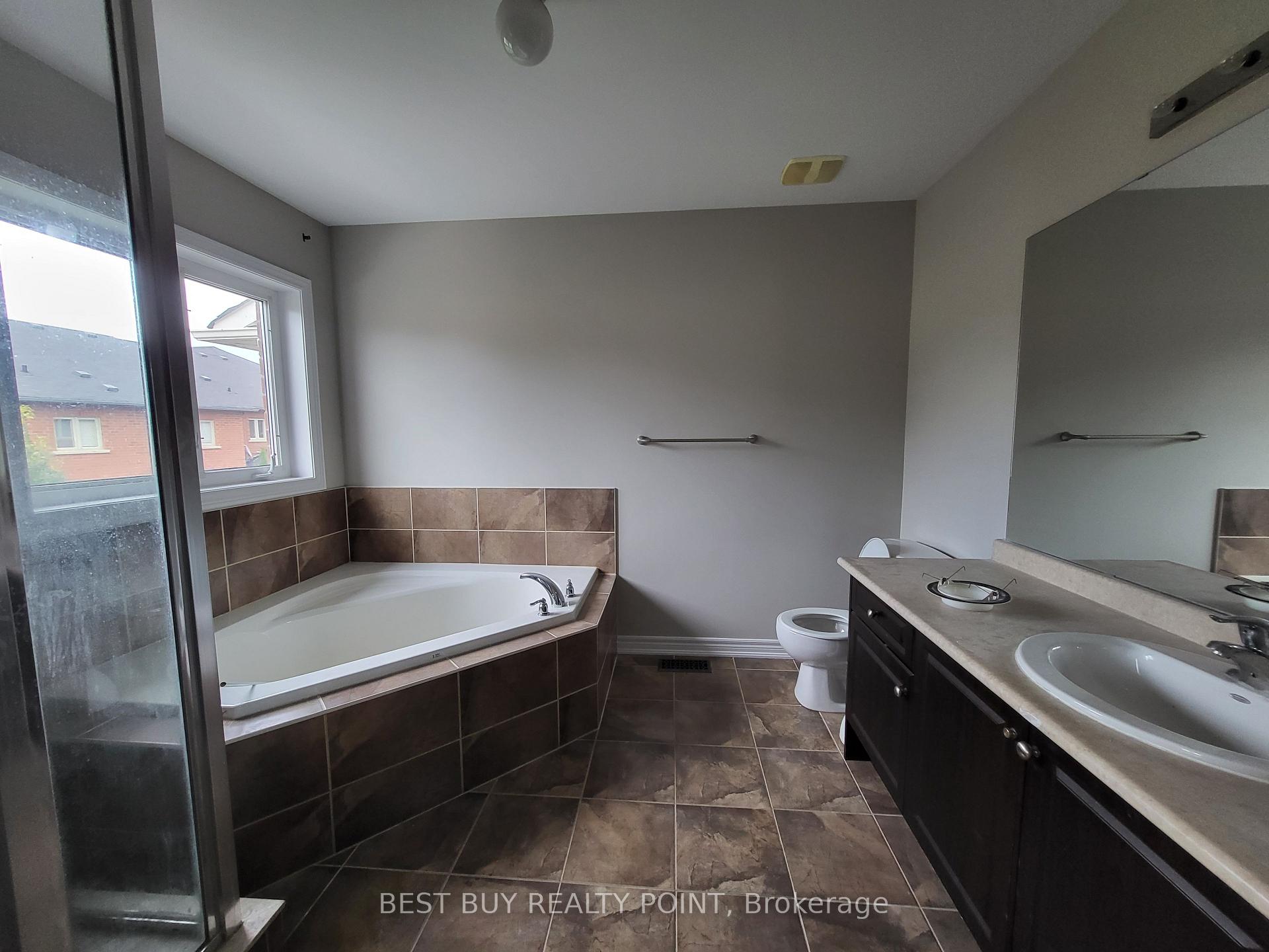 Photo 11 of 586 Duncan Lane, Milton, Scott — HOMEH