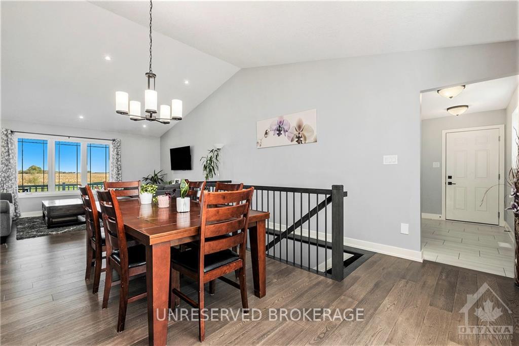 Photo 8 of 2987 Drew Drive, North Dundas, North Dundas (Mountain) Twp — HOMEH