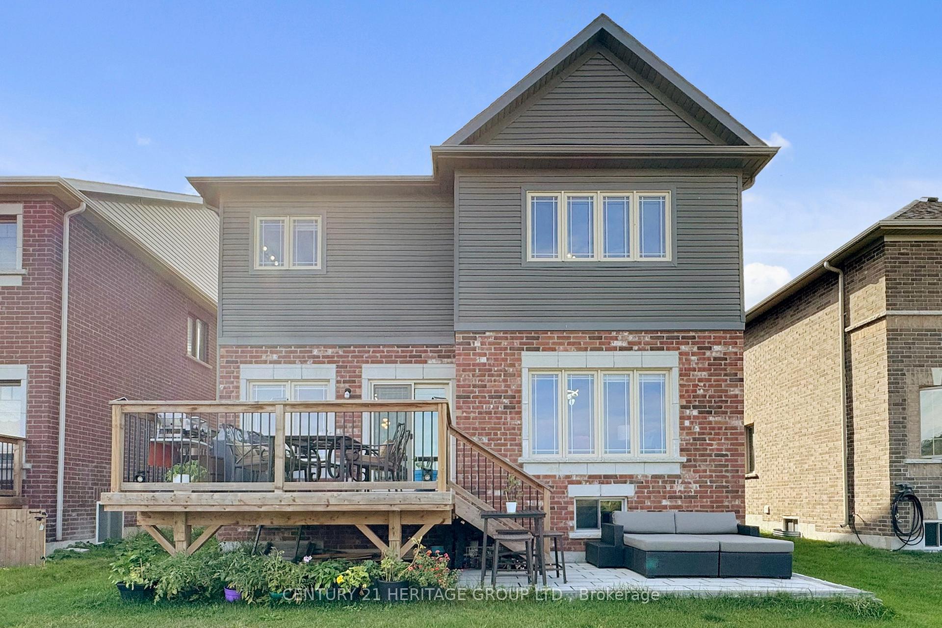 Photo 43 of 33 Lorne Thomas Place, New Tecumseth, Alliston — HOMEH