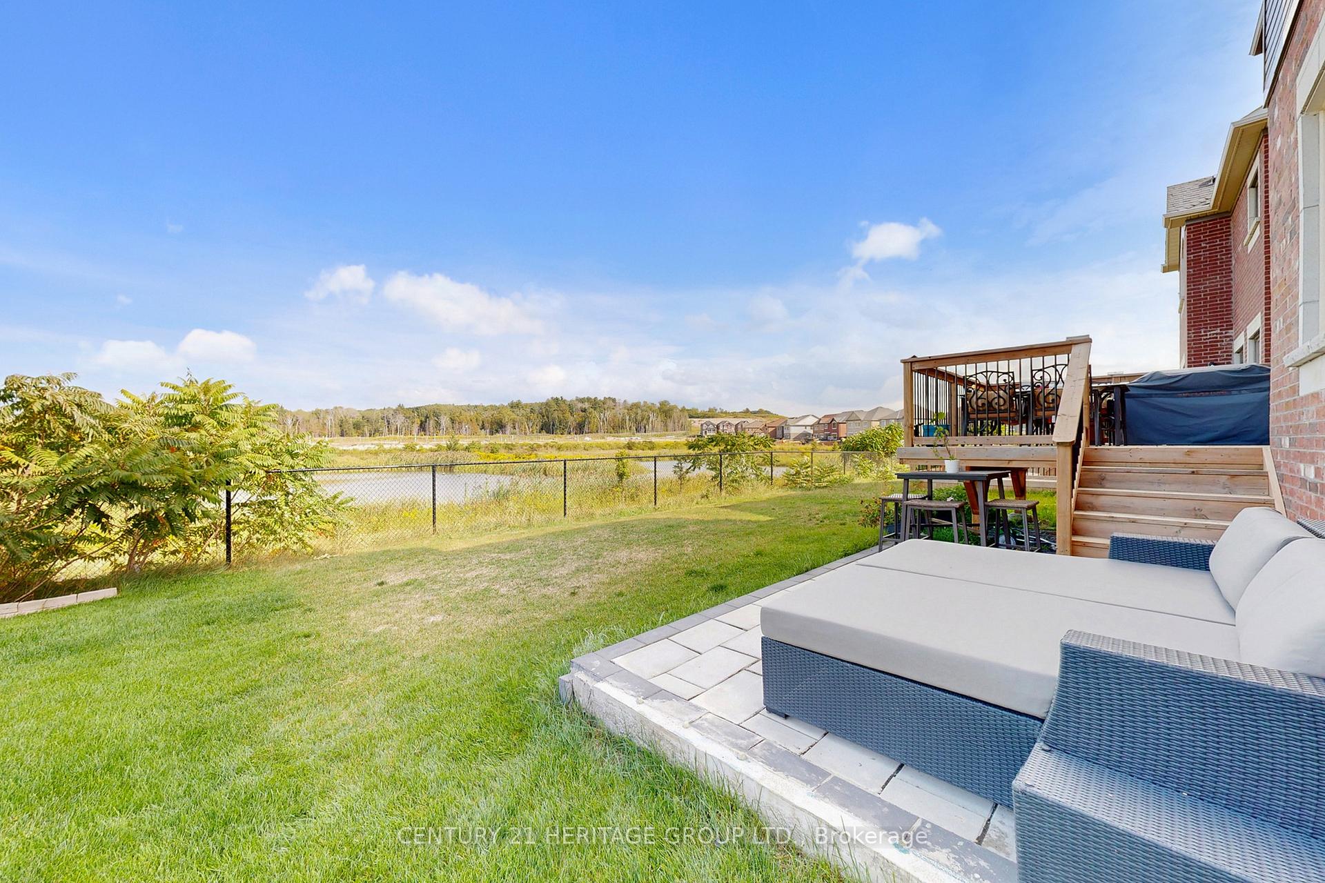 Photo 46 of 33 Lorne Thomas Place, New Tecumseth, Alliston — HOMEH