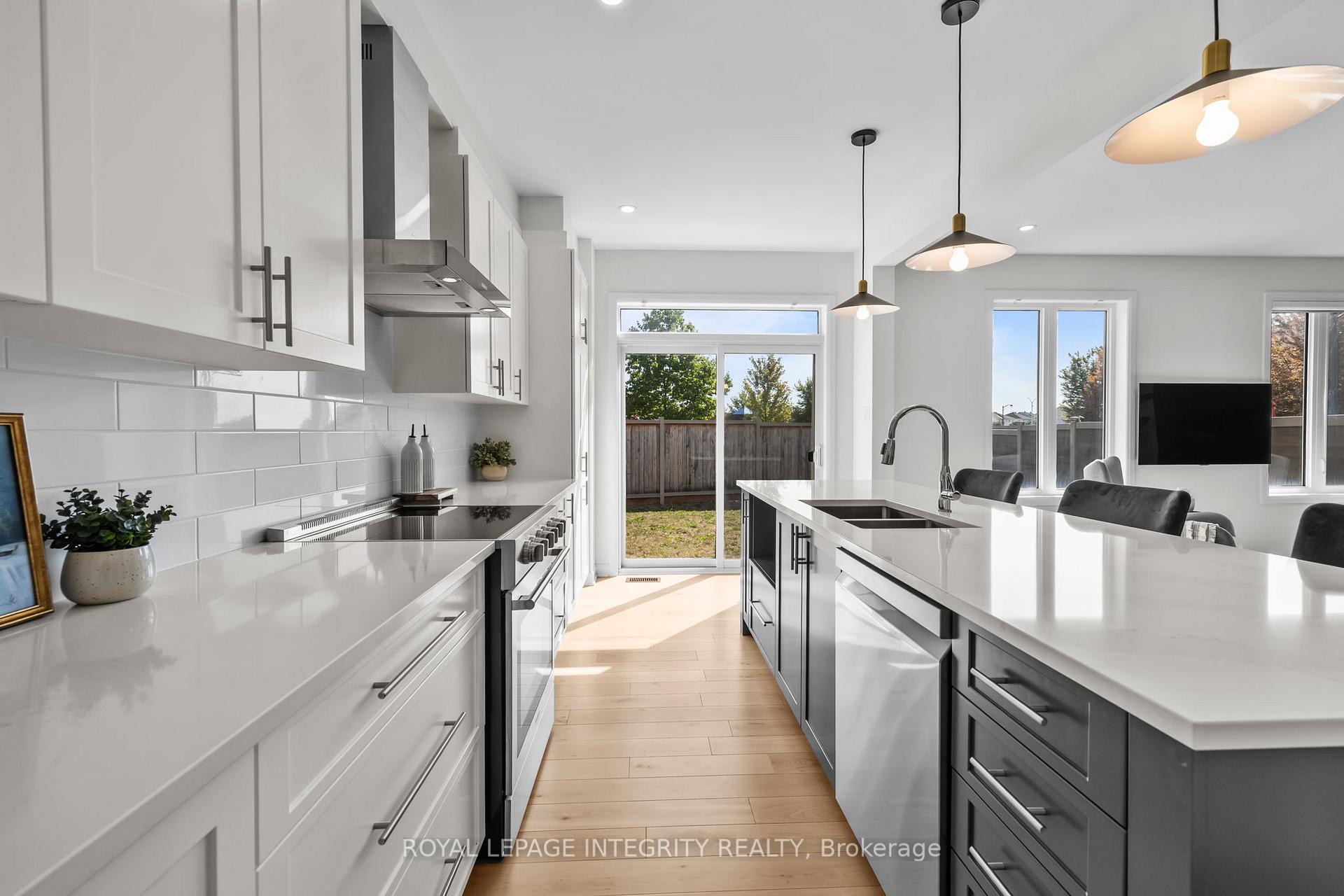 Photo 18 of 1002 Jubilation Court, Ottawa, Avalon East — HOMEH