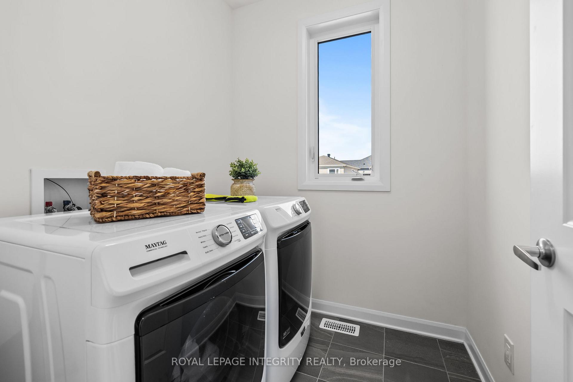 Photo 28 of 1002 Jubilation Court, Ottawa, Avalon East — HOMEH