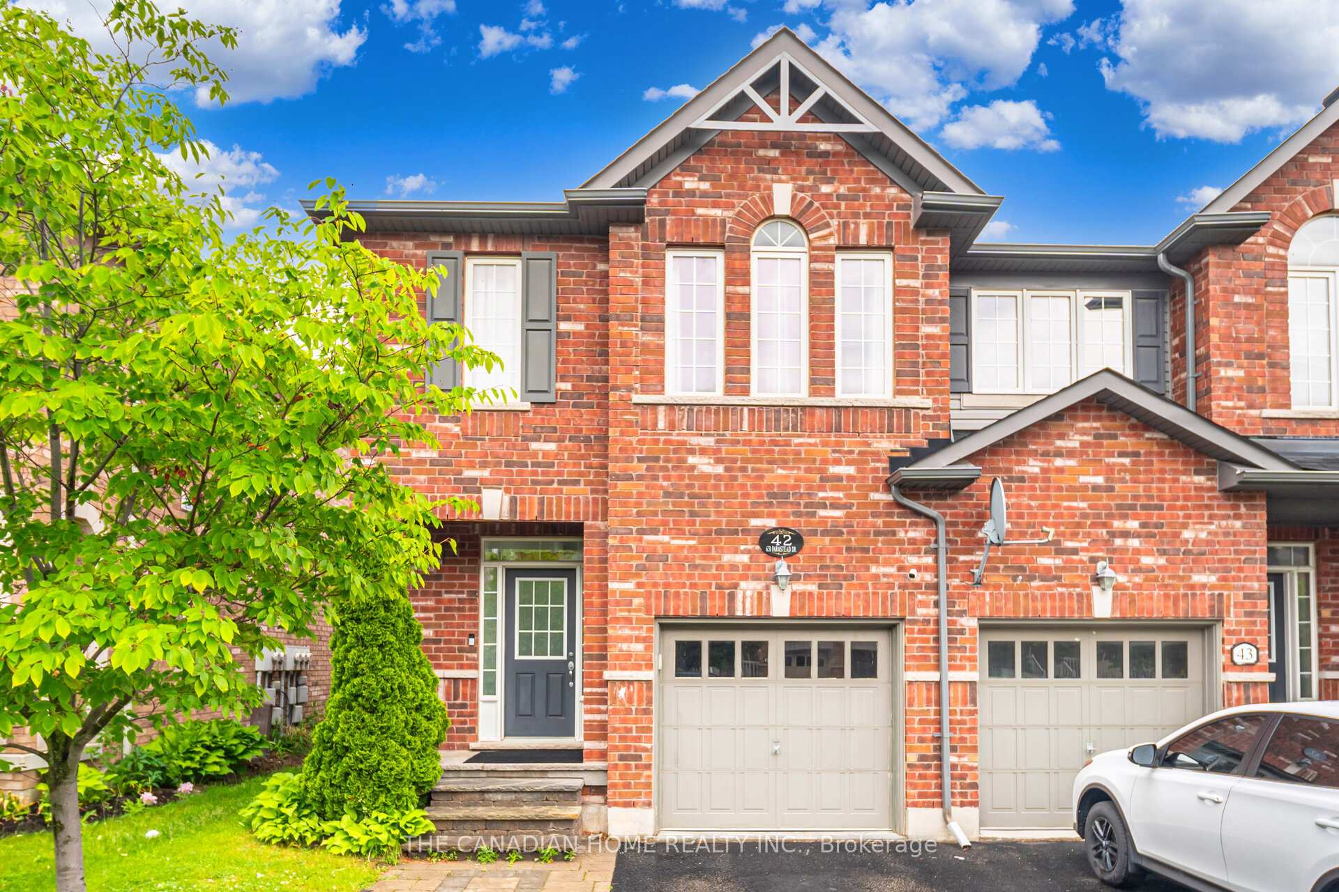 Photo 2 of Unit 42, 651 Farmstead Drive, Milton, Willmott — HOMEH