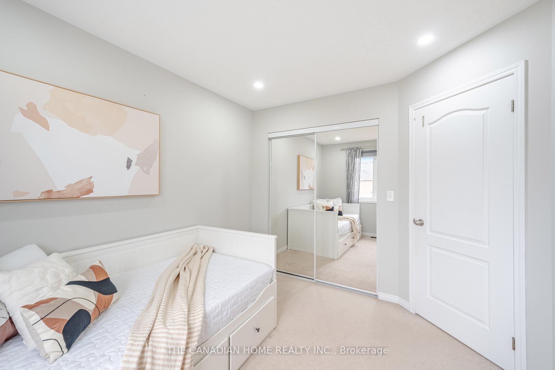 Photo 31 of Unit 42, 651 Farmstead Drive, Milton, Willmott — HOMEH