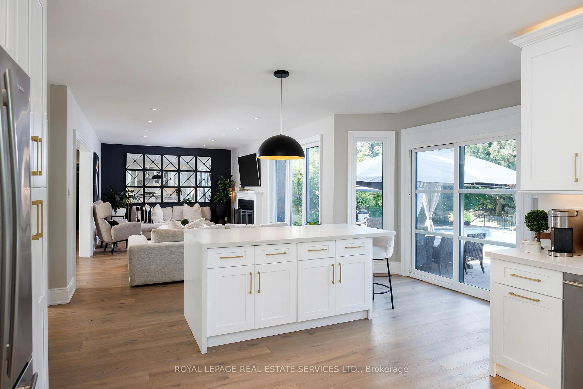Photo 13 of 1483 The Links Drive, Oakville, Glen Abbey — HOMEH
