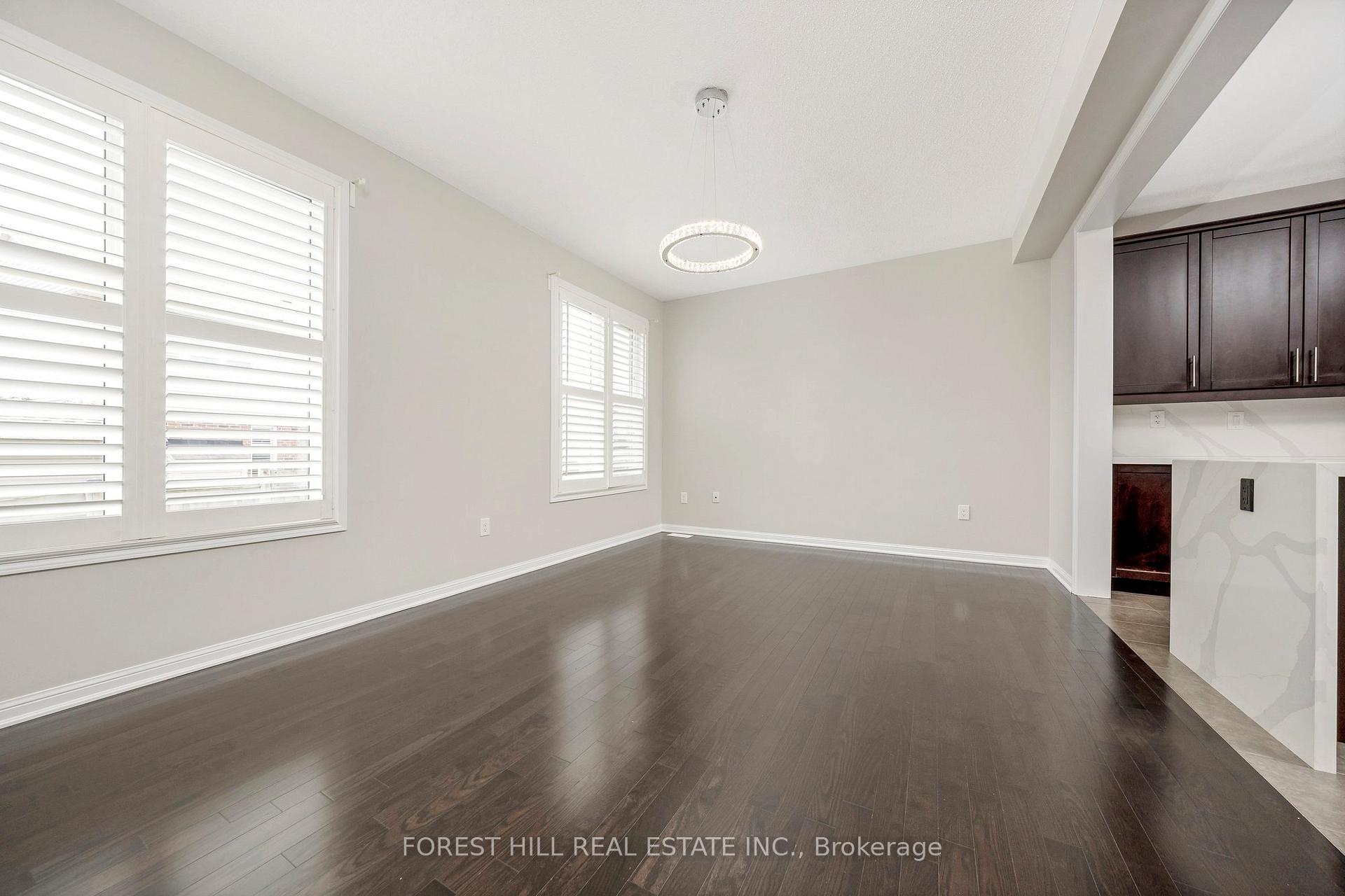 Photo 5 of 928 Dice Way, Milton, Willmott — HOMEH