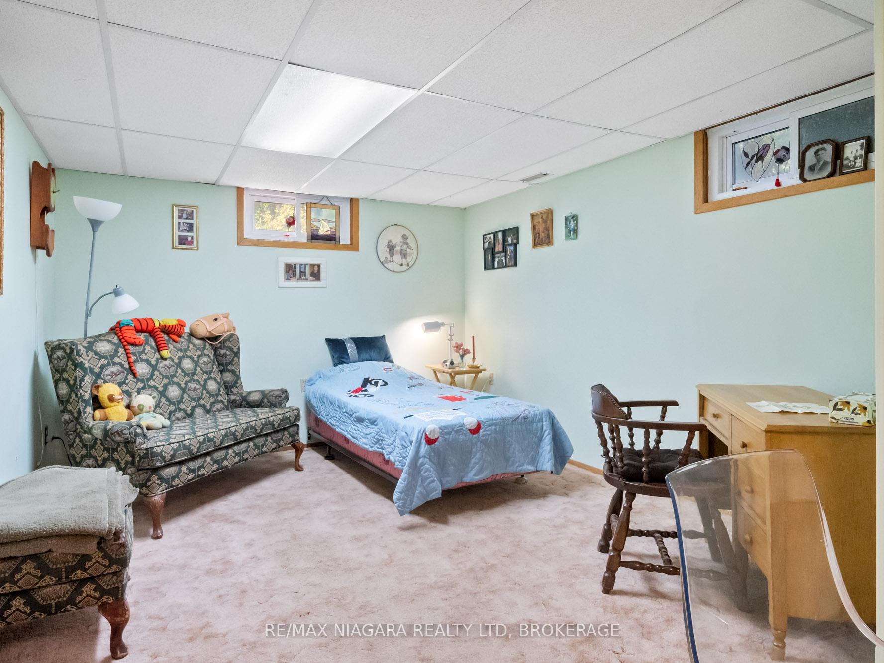 Photo 23 of 22 Lorimer Street, Pelham, Fonthill — HOMEH