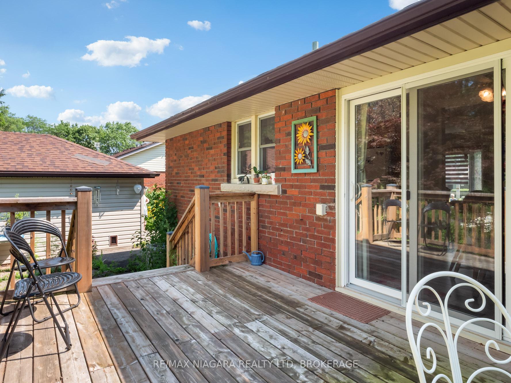 Photo 34 of 22 Lorimer Street, Pelham, Fonthill — HOMEH