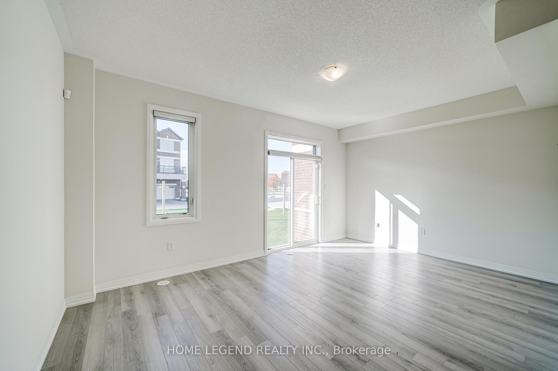 Photo 21 of 44 Sissons Way, Markham, Box Grove — HOMEH